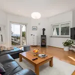 Ferienhaus Awesome In Ičići