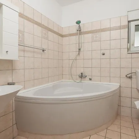 Casa de Férias 6 Bedroom Amazing In *