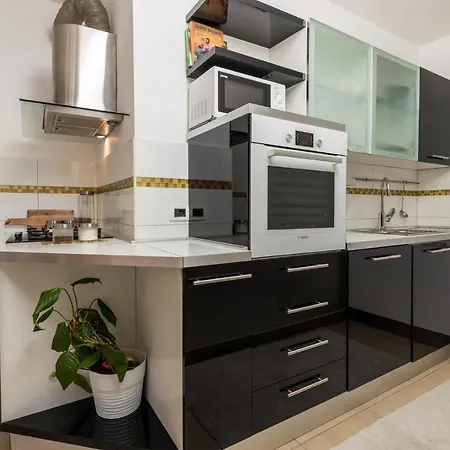 6 Bedroom Amazing In Ičići