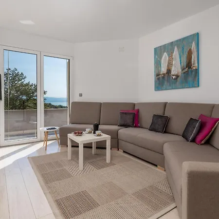 6 Bedroom Amazing In * Ičići