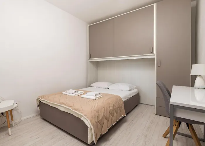 6 Bedroom Amazing In Feriehus *