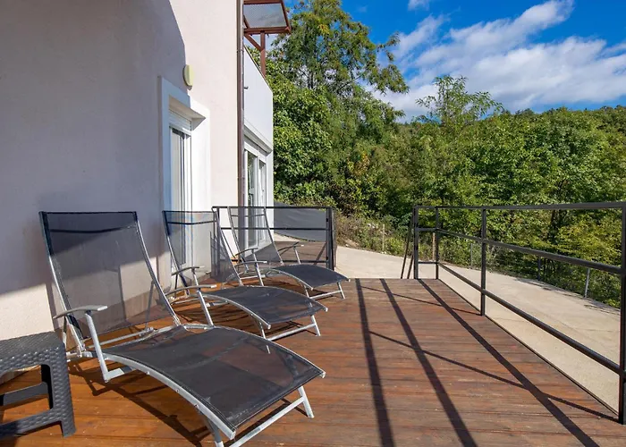6 Bedroom Amazing In *